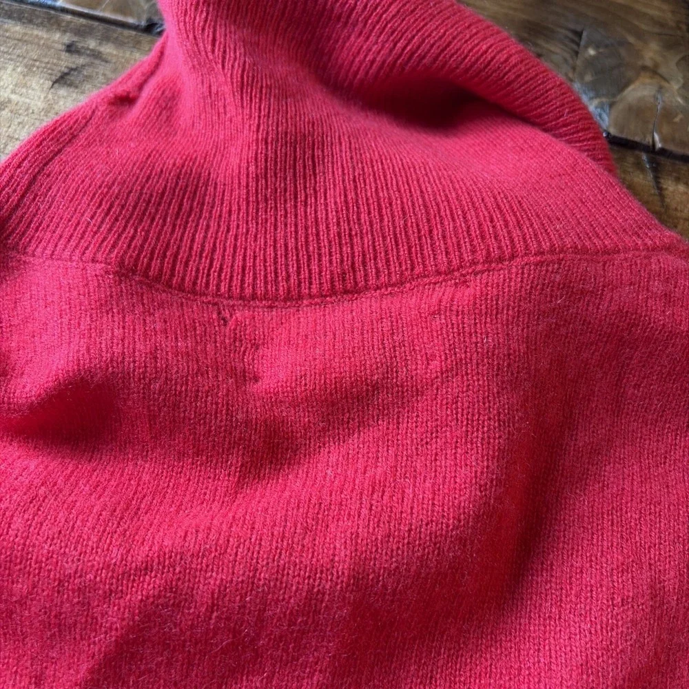Nordstrom 100% Cashmere Red Women's M Turtleneck Pullover Sweater
